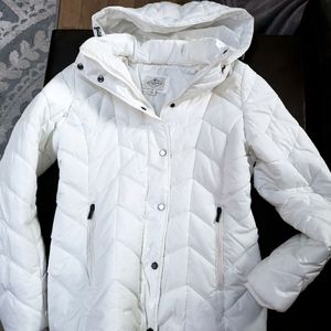 St. Johns Bay Ladies White Puffer Coat